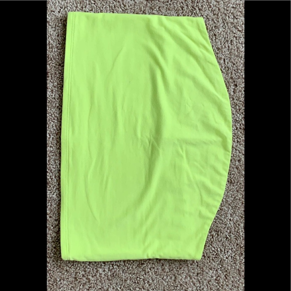 Women tube top